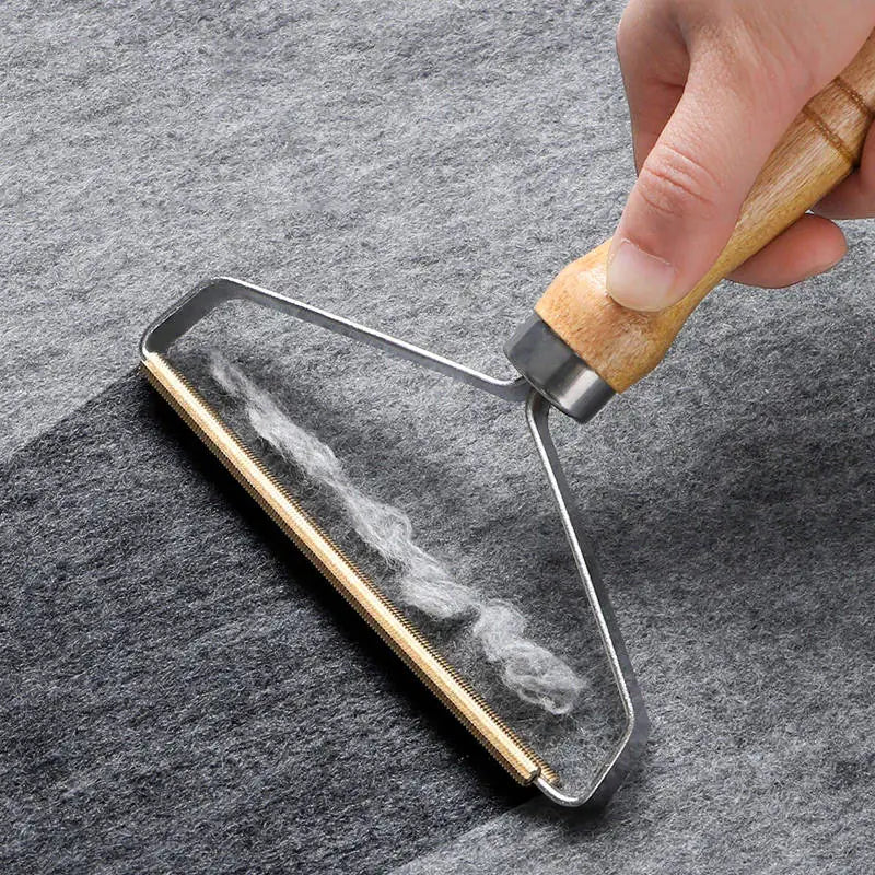 Reusable pet hair remover brush for furniture and clothes
